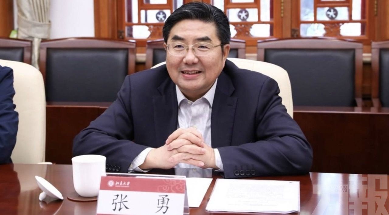 出任香港中聯辦副主任