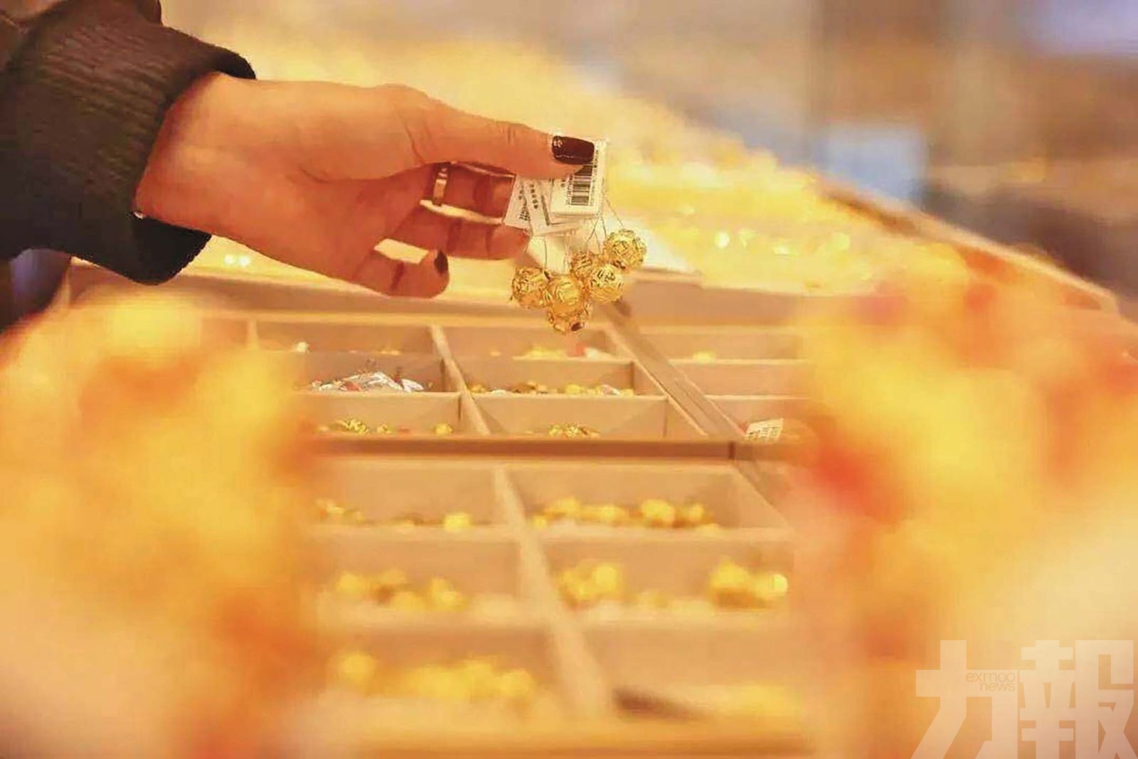 油價全年挫近20%