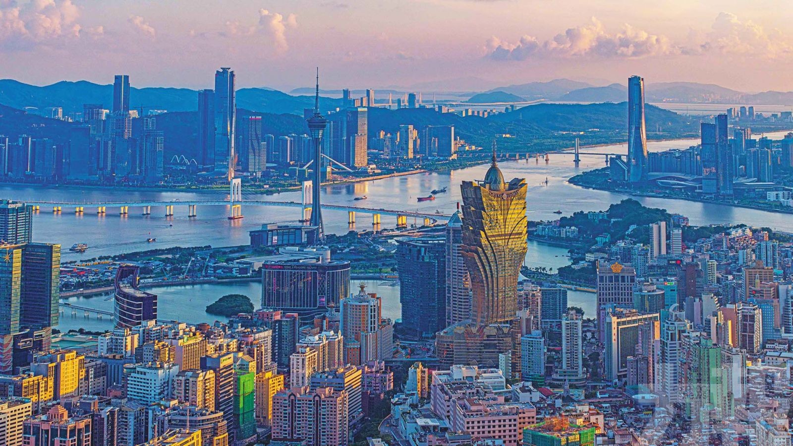 奮發作為開創澳門發展新局面