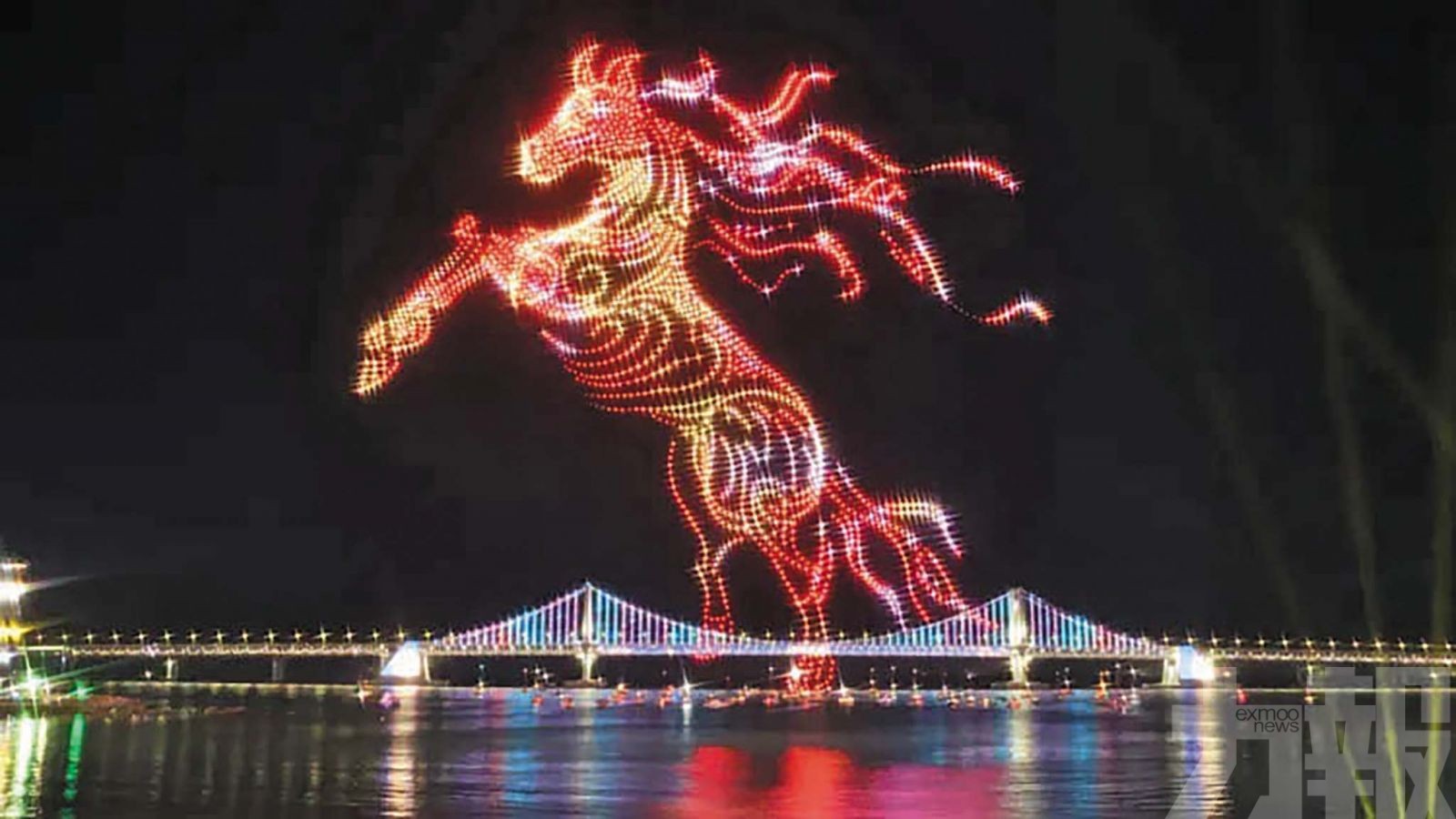 悉尼煙花照亮港灣 各地祈願和平新開始