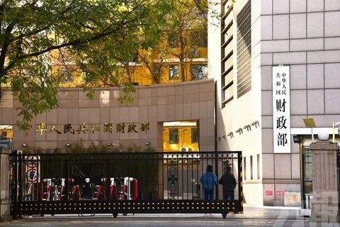 單張最高獎金800元人仔