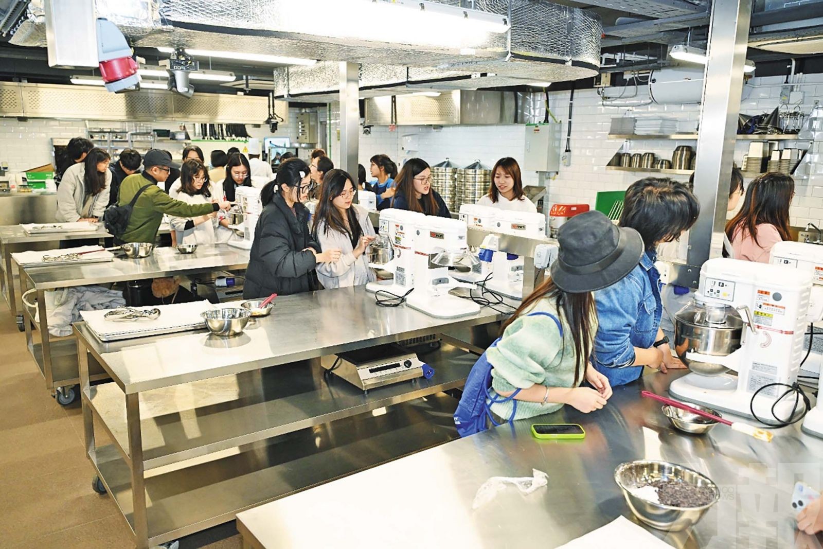 計劃招生約千三人