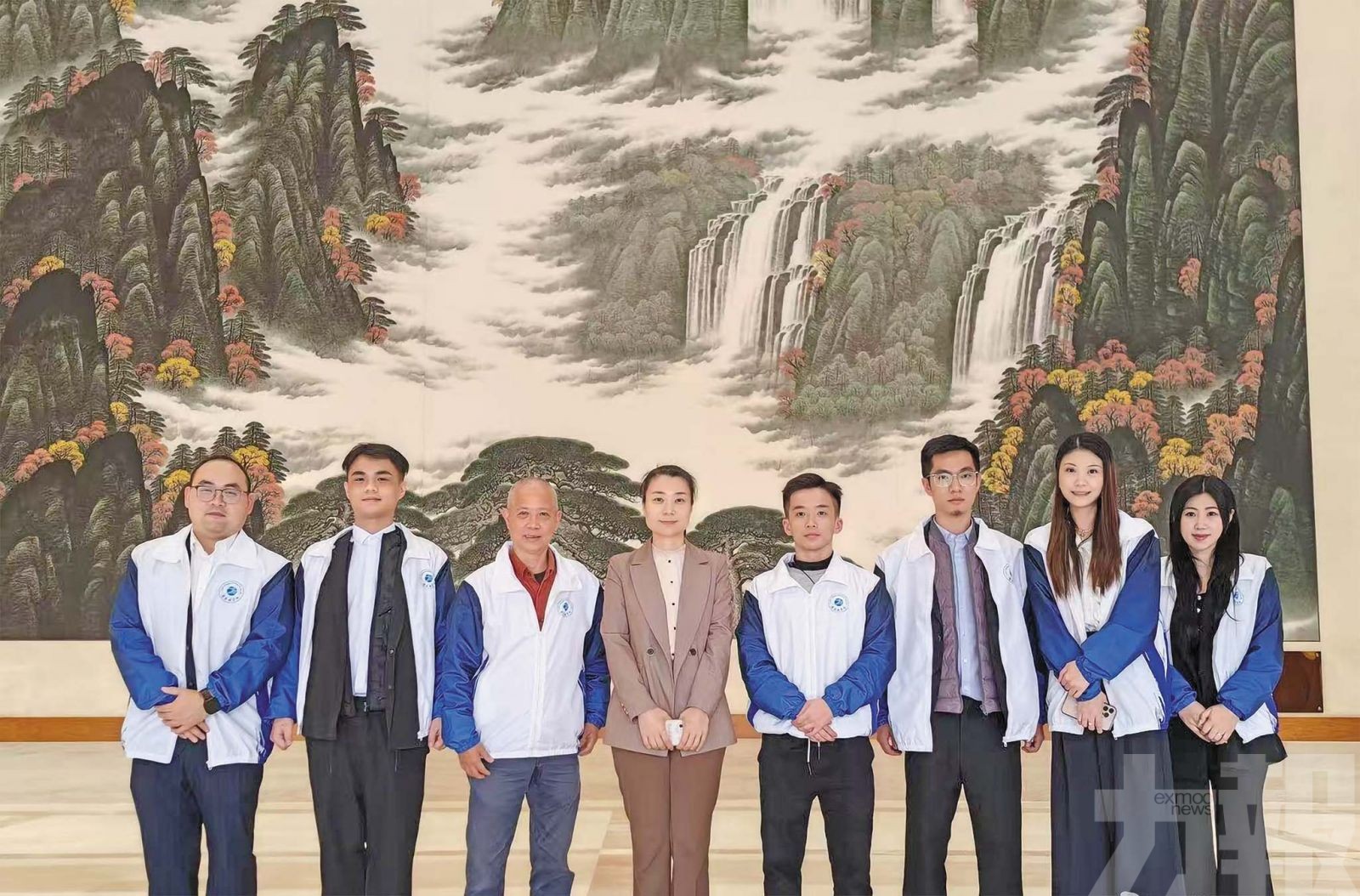 白冰勉貢獻青年發展