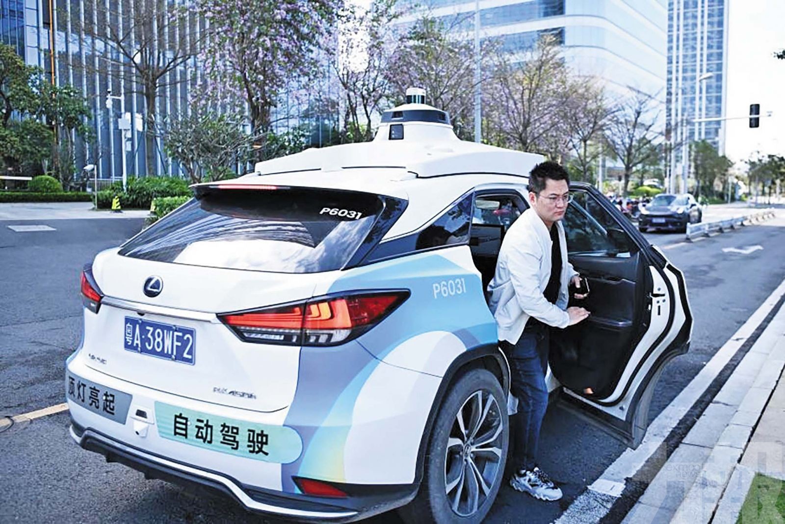 中信里昂首予小馬智行「跑贏大市」