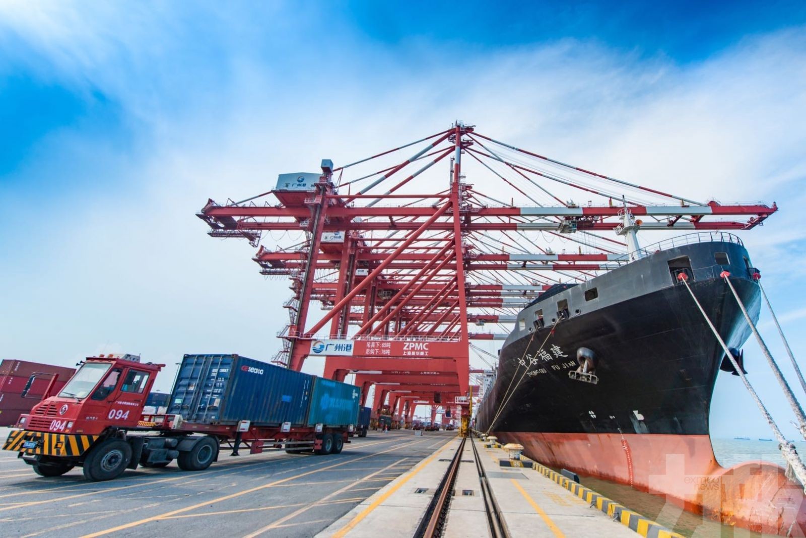 外貿佔比逾半轉型雙循環樞紐