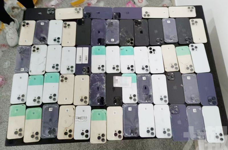 拱北口岸海關當場截查