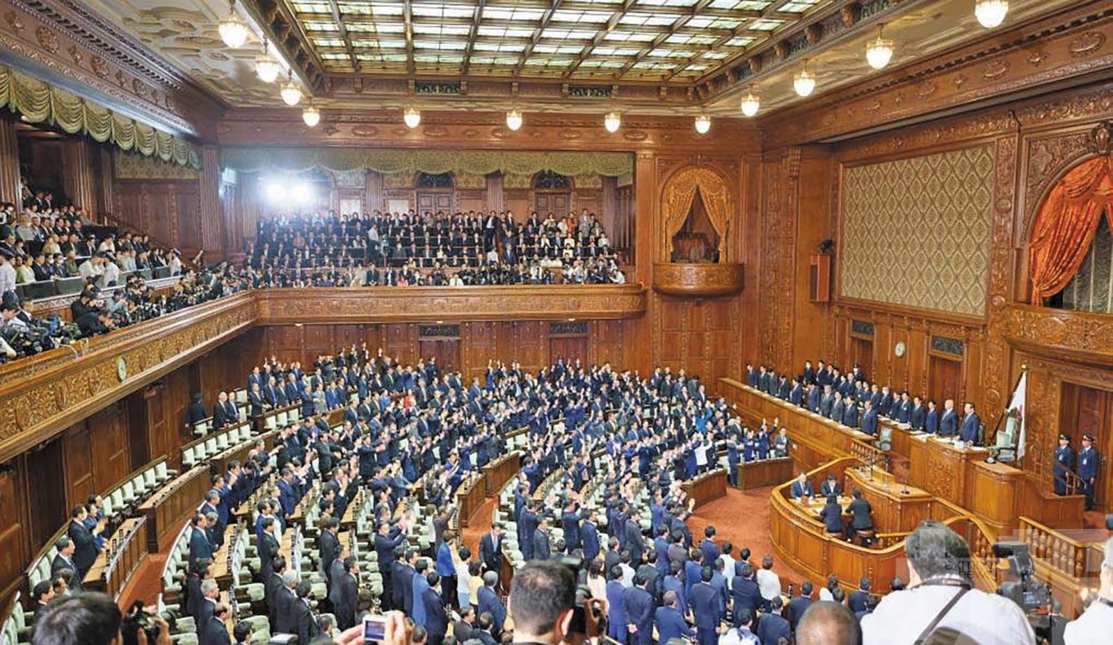 執政聯盟席位直逼修憲門檻