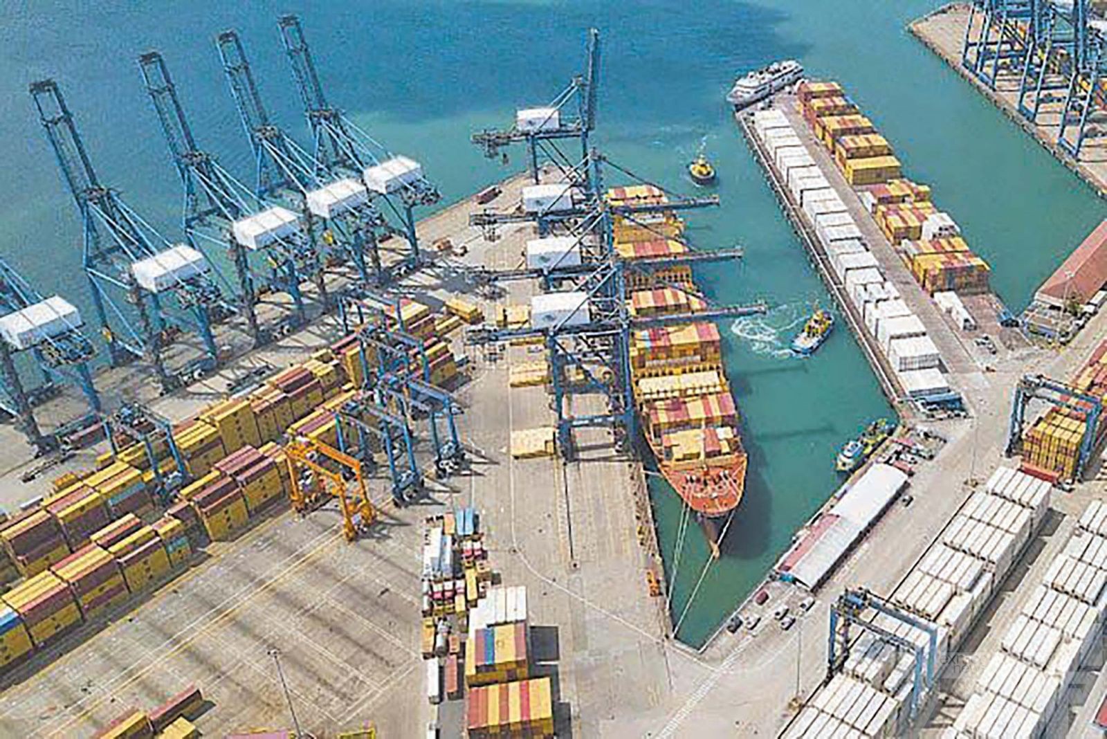 港府促企業審慎評估當地投資