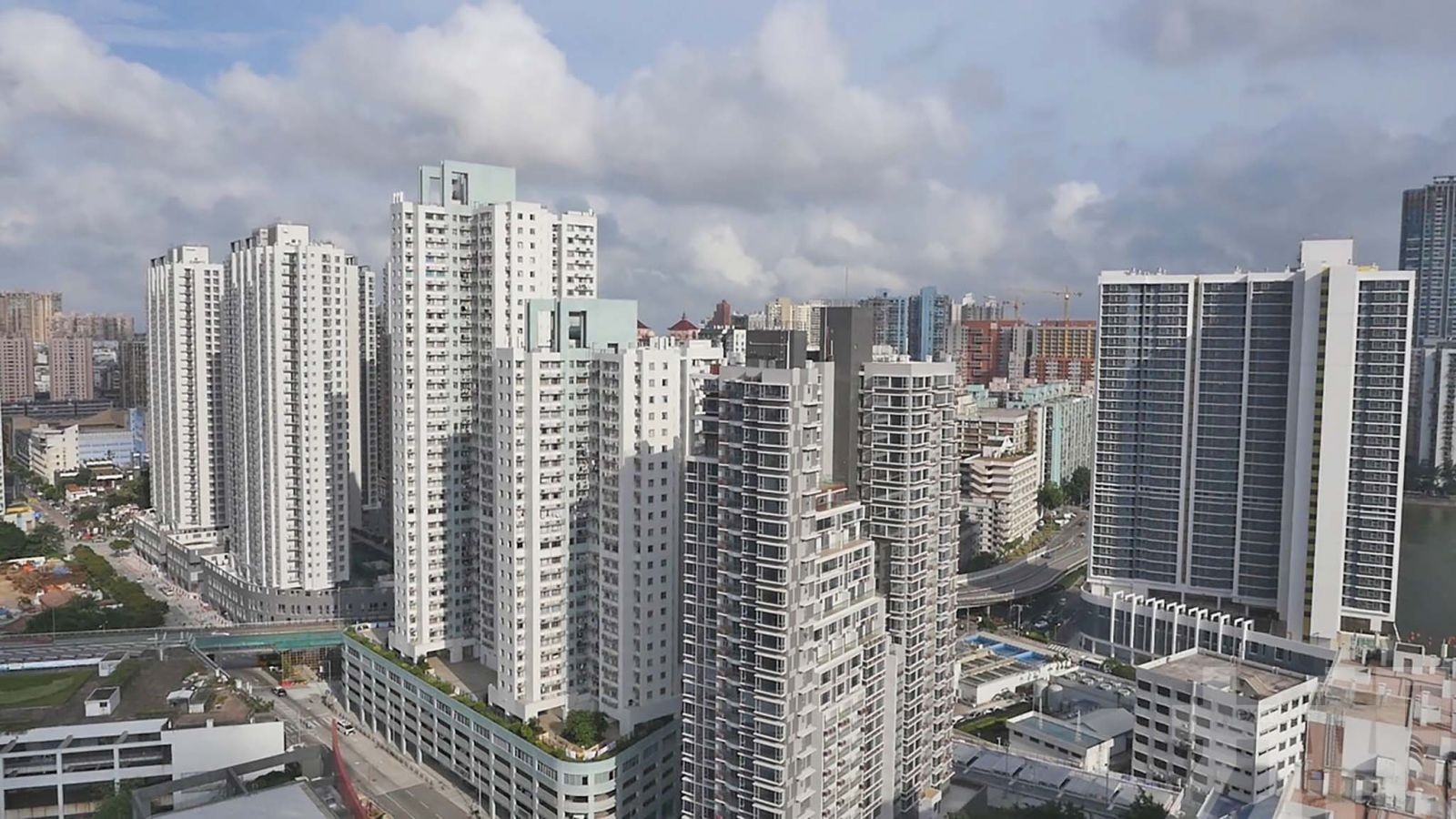 去年全年樓價指數按年跌9.4%