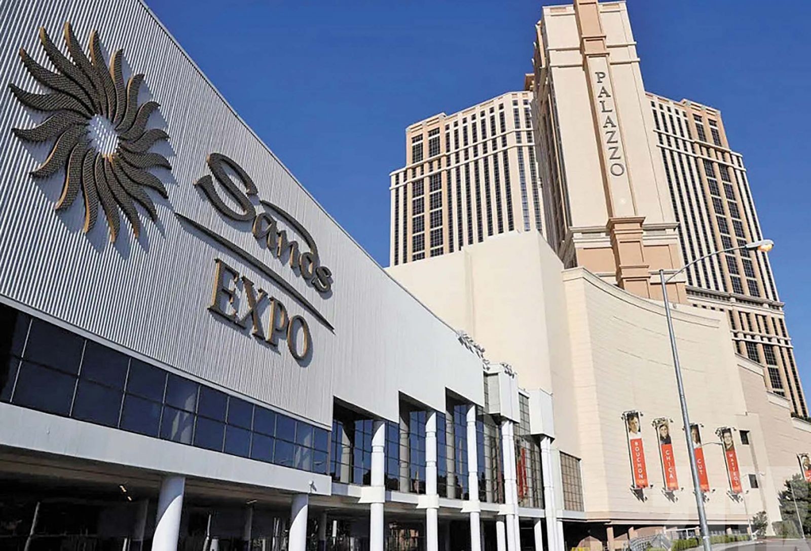 新加坡業務強勁 澳門復甦仍承壓