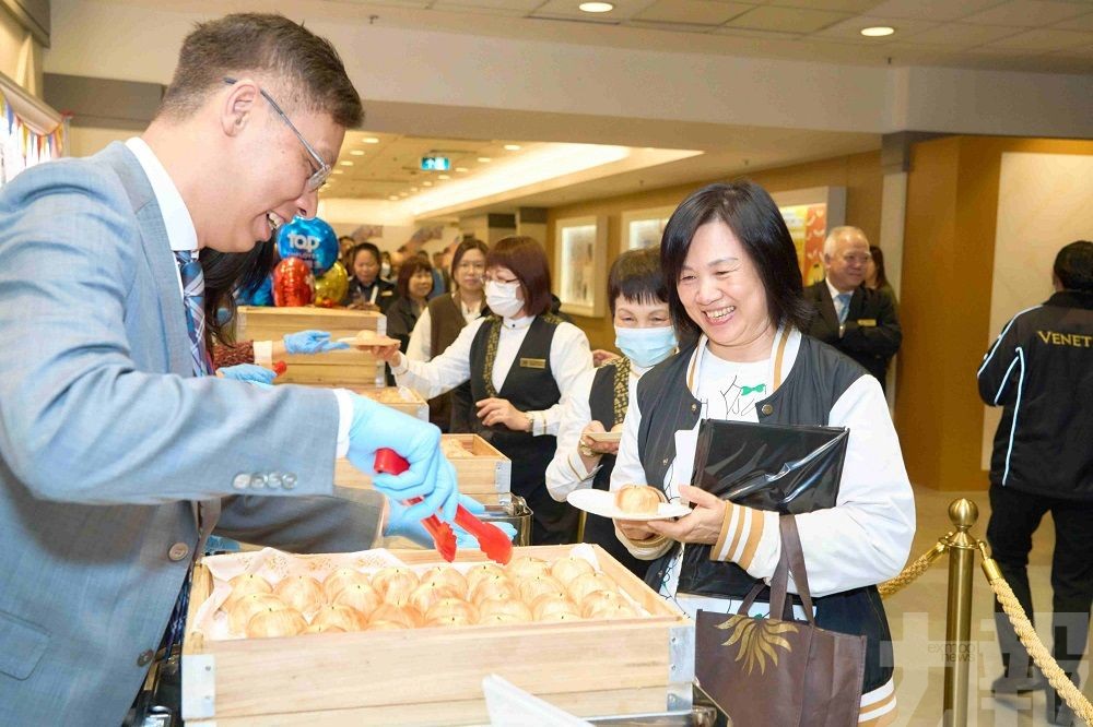 近半數員工服務逾十年　人資策略獲國際權威肯定