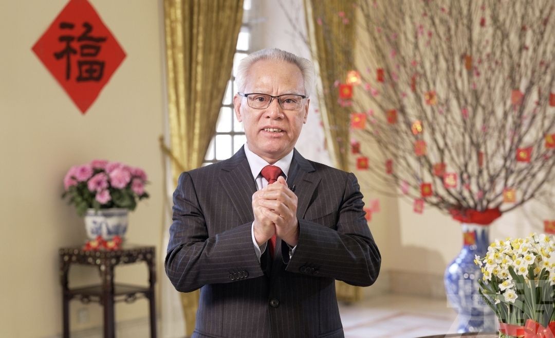 以馬不解鞍精神辦實事謀福祉