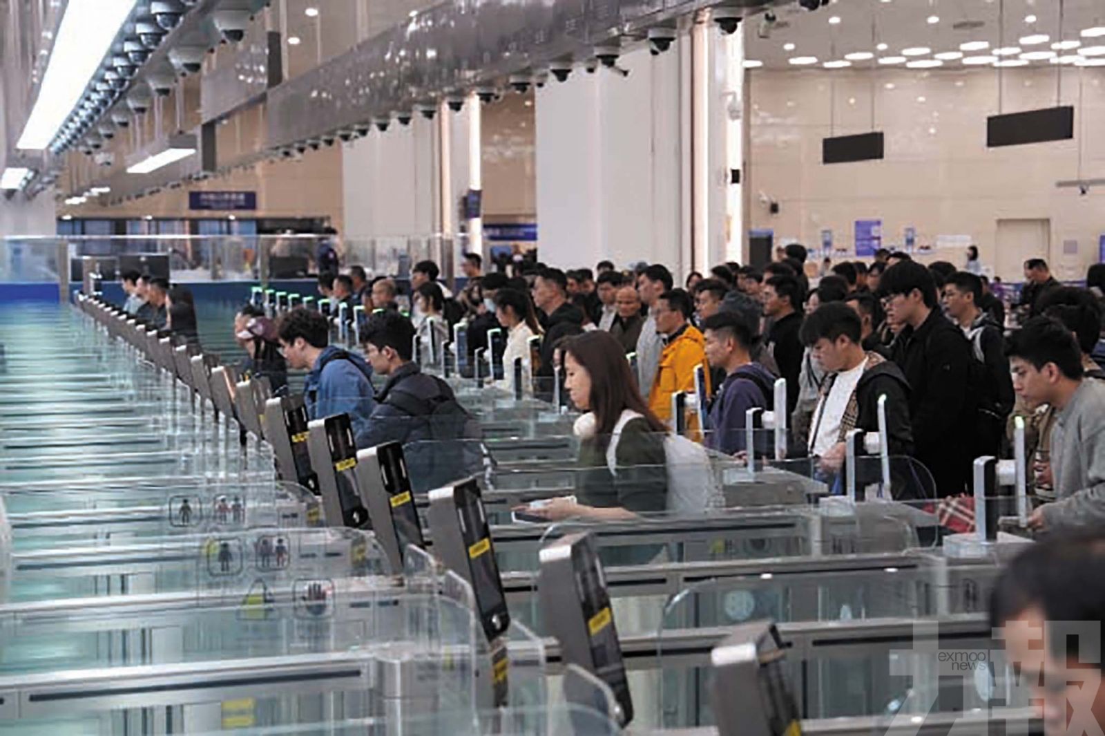 橫琴口岸客流破112萬創新高