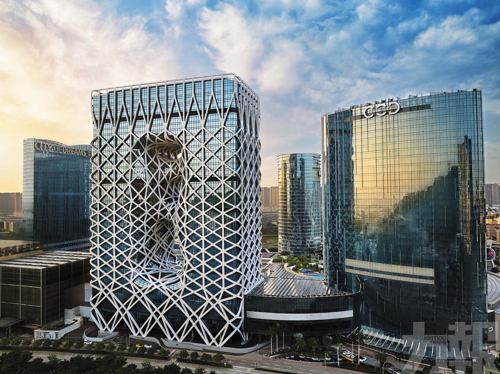 憑頂級款待及娛樂實力推動澳門多元發展