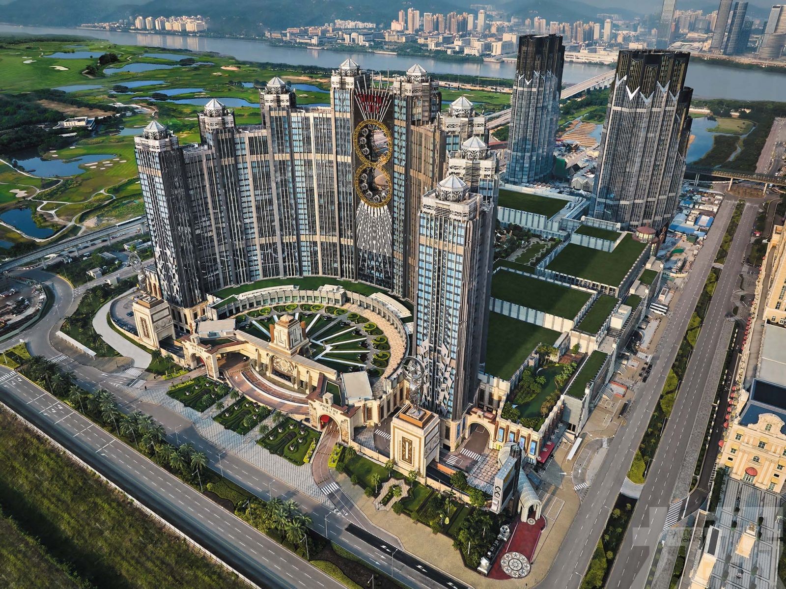 憑頂級款待及娛樂實力推動澳門多元發展