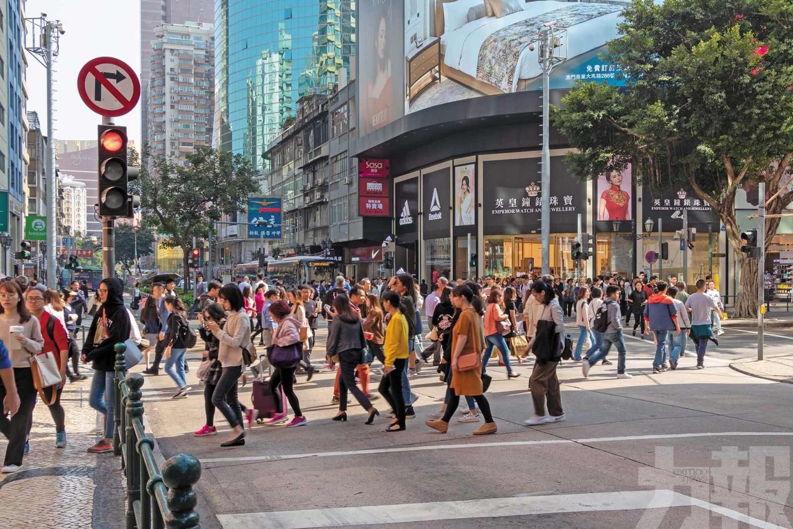 本地居民失業率跌至2.2%