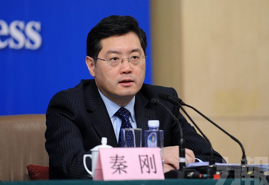 被降為副部級提前退休