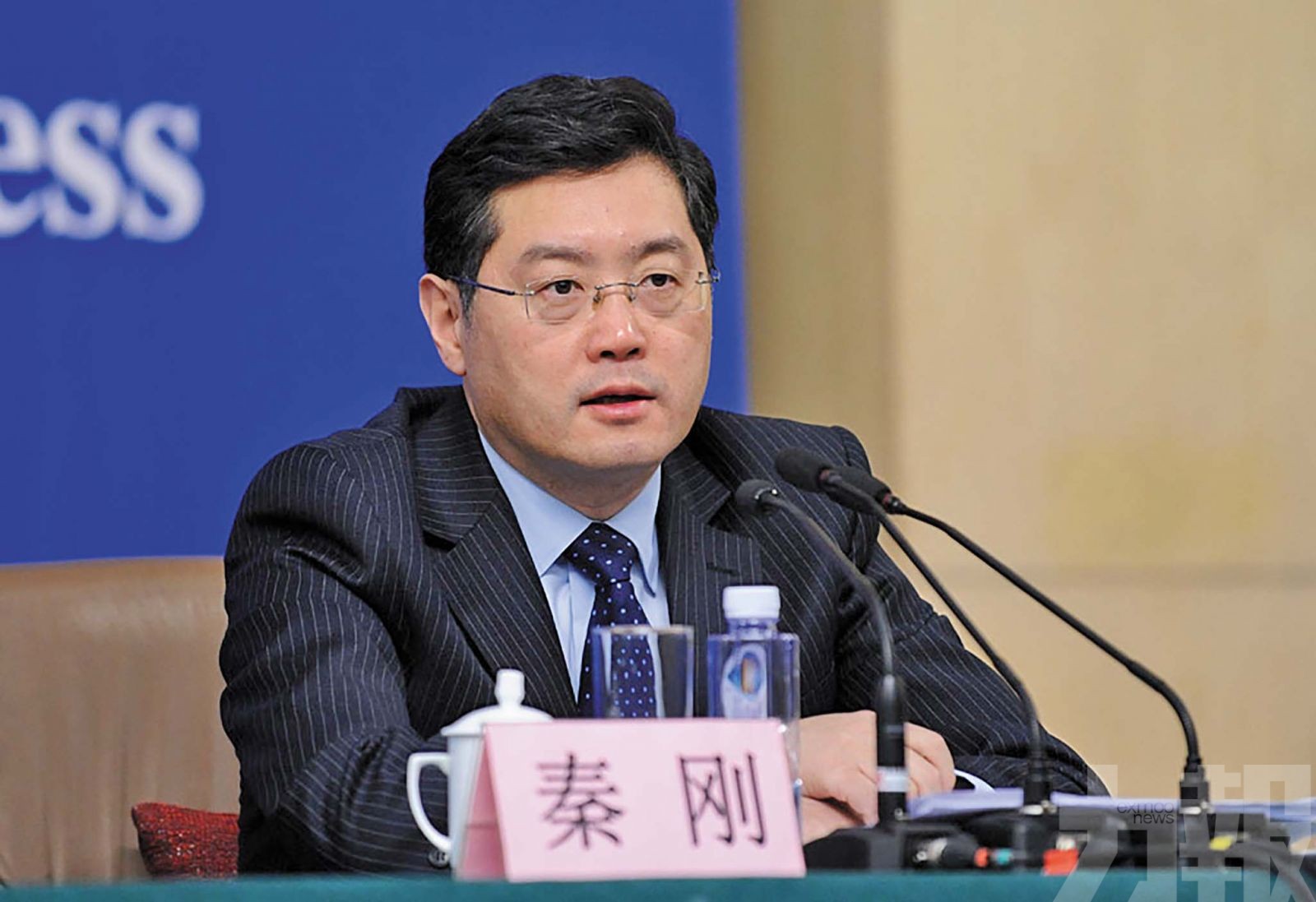 被降為副部級提前退休