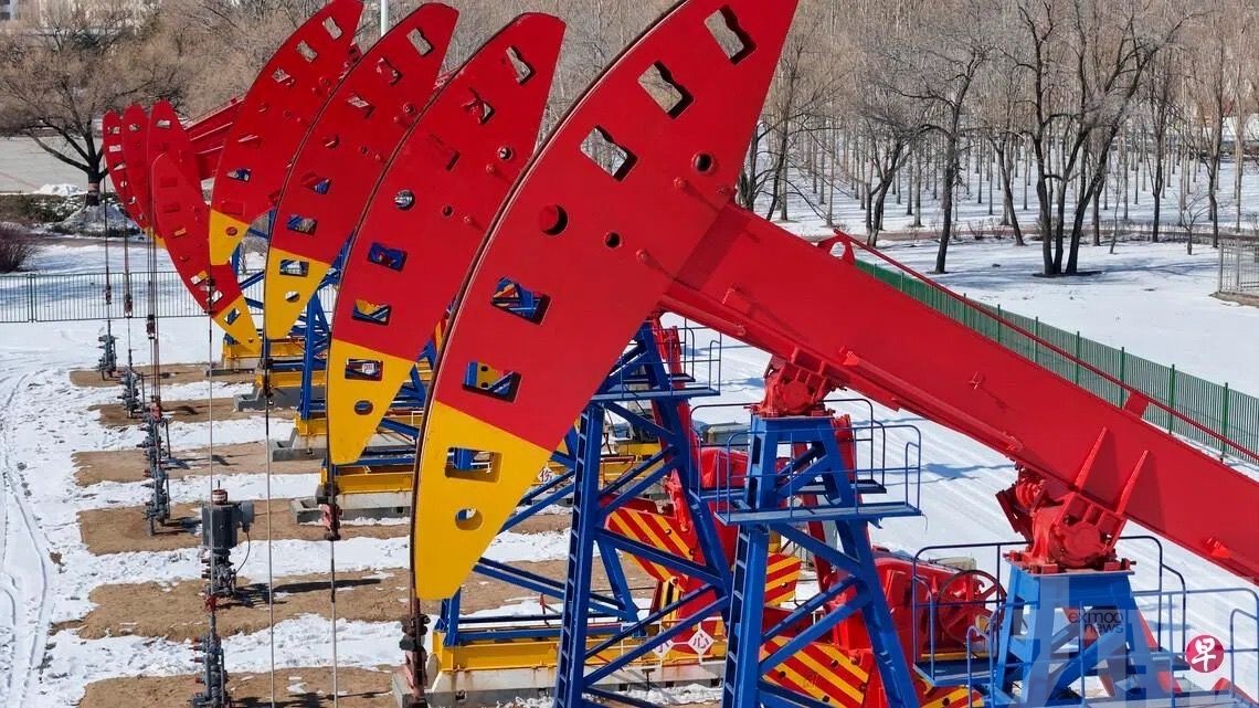 正推動本土能源增產