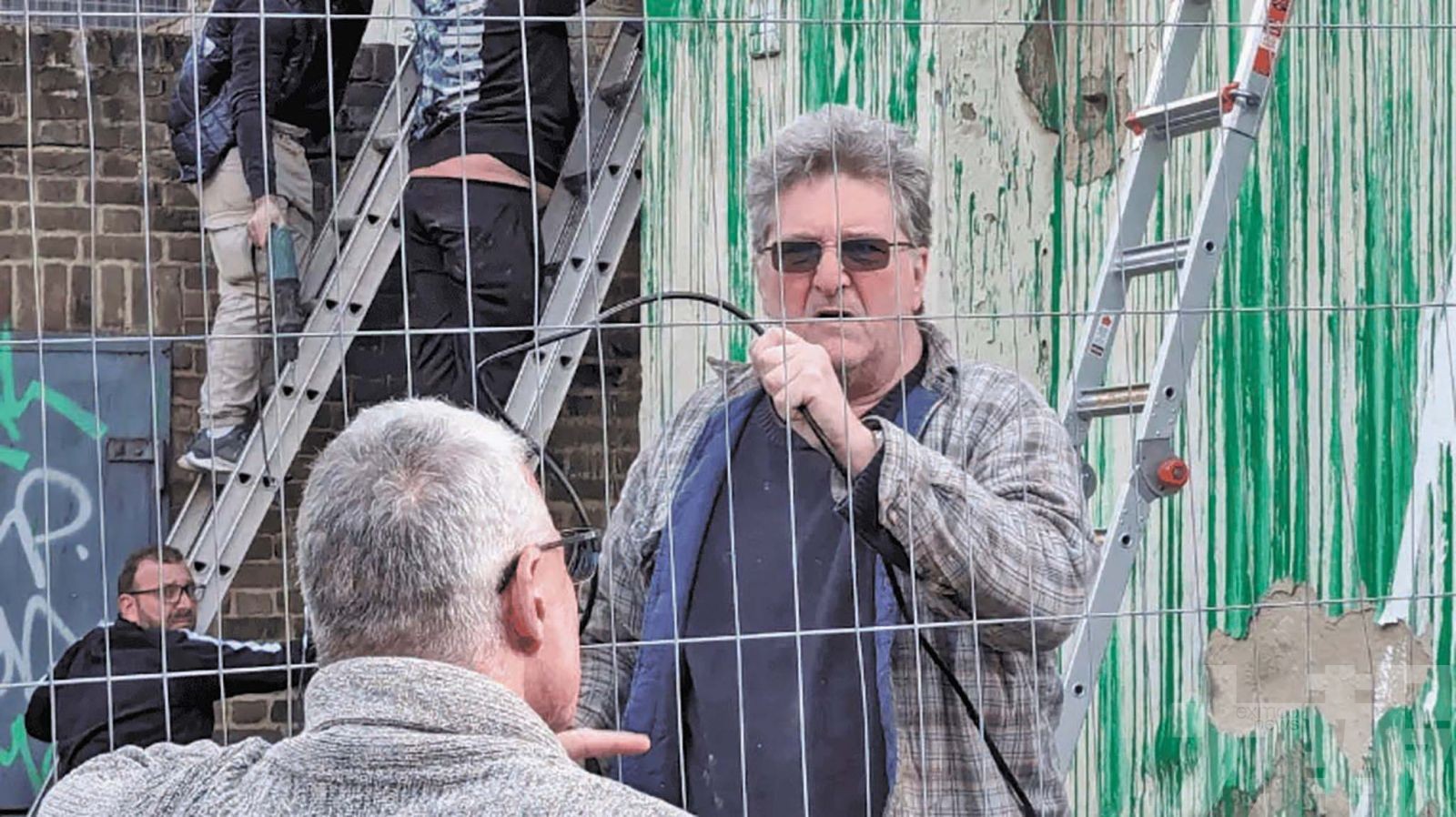 疑為英國藝術家甘寧咸