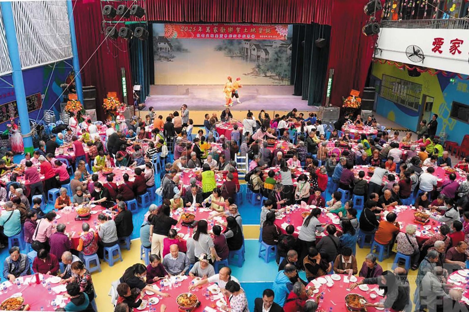 福肉飄香敬老日：土地誕的長者宴席