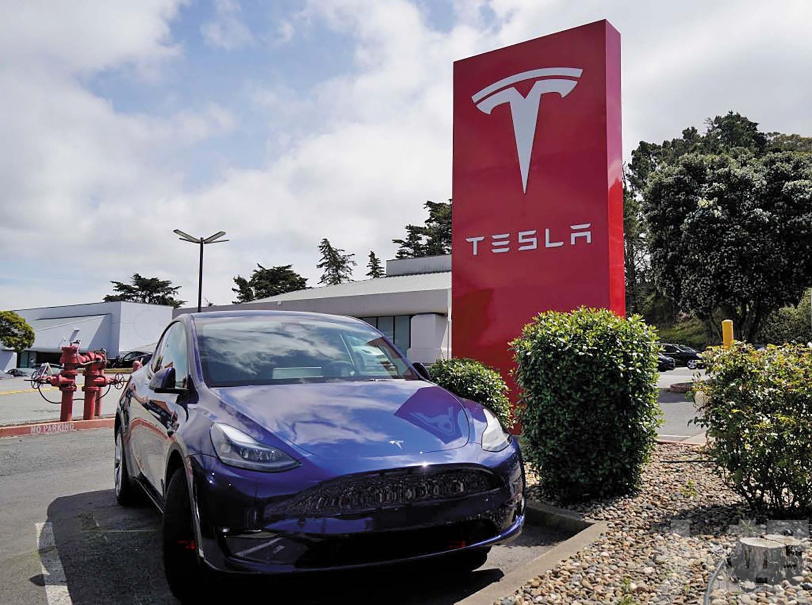 AI敘事受質疑目標價降至150美元