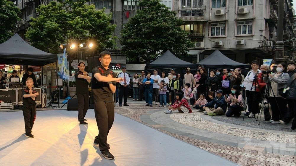 多元藝術點亮三盞燈綠楊