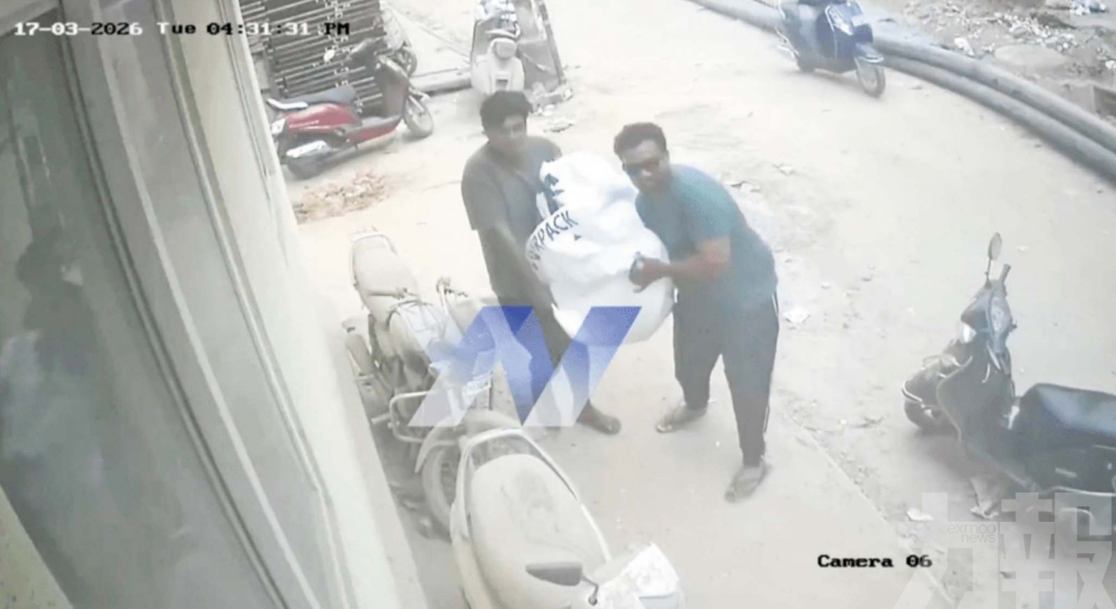 印度漢竟將老人「寄回家」