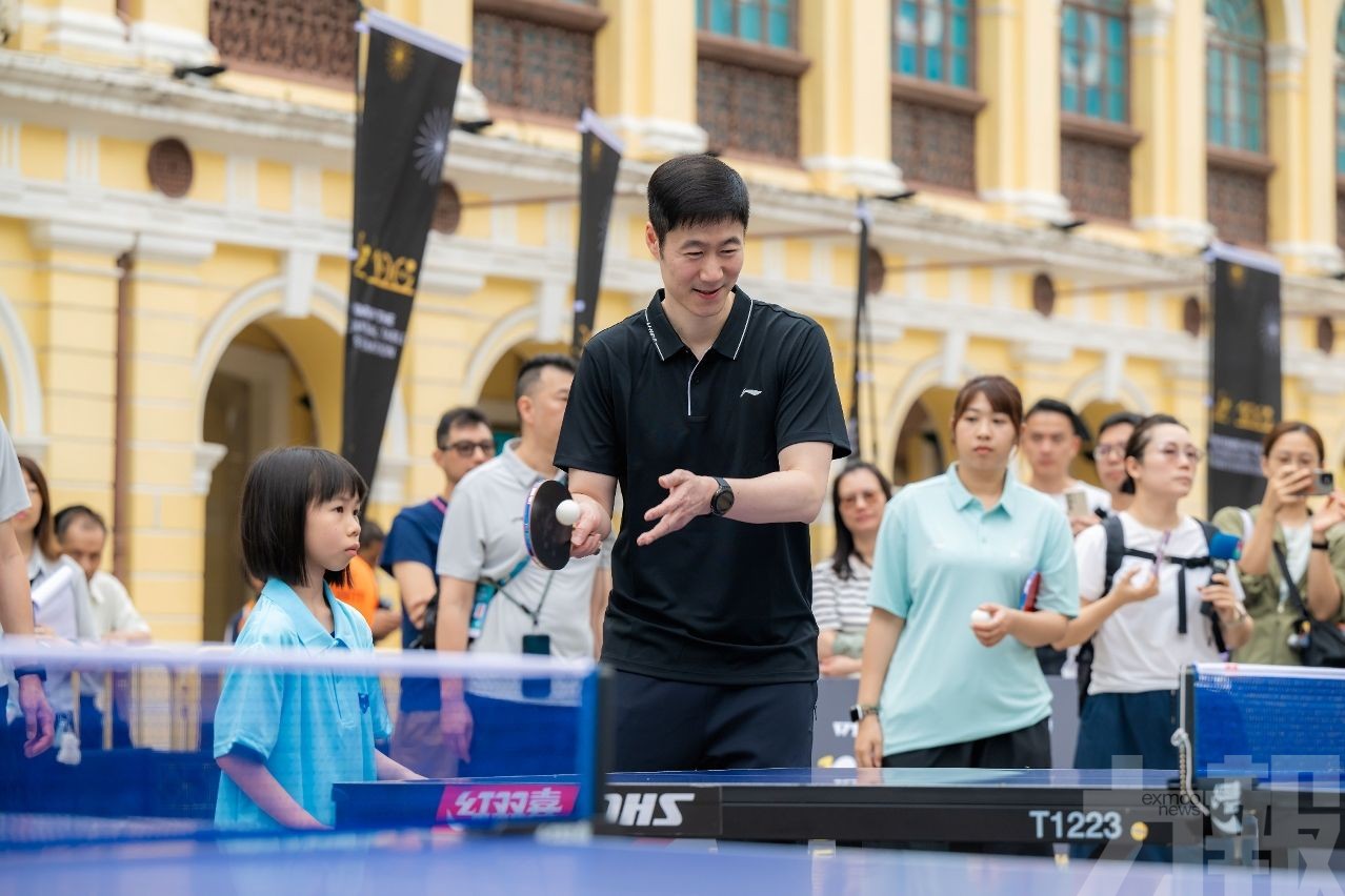 乒乓球走進社區