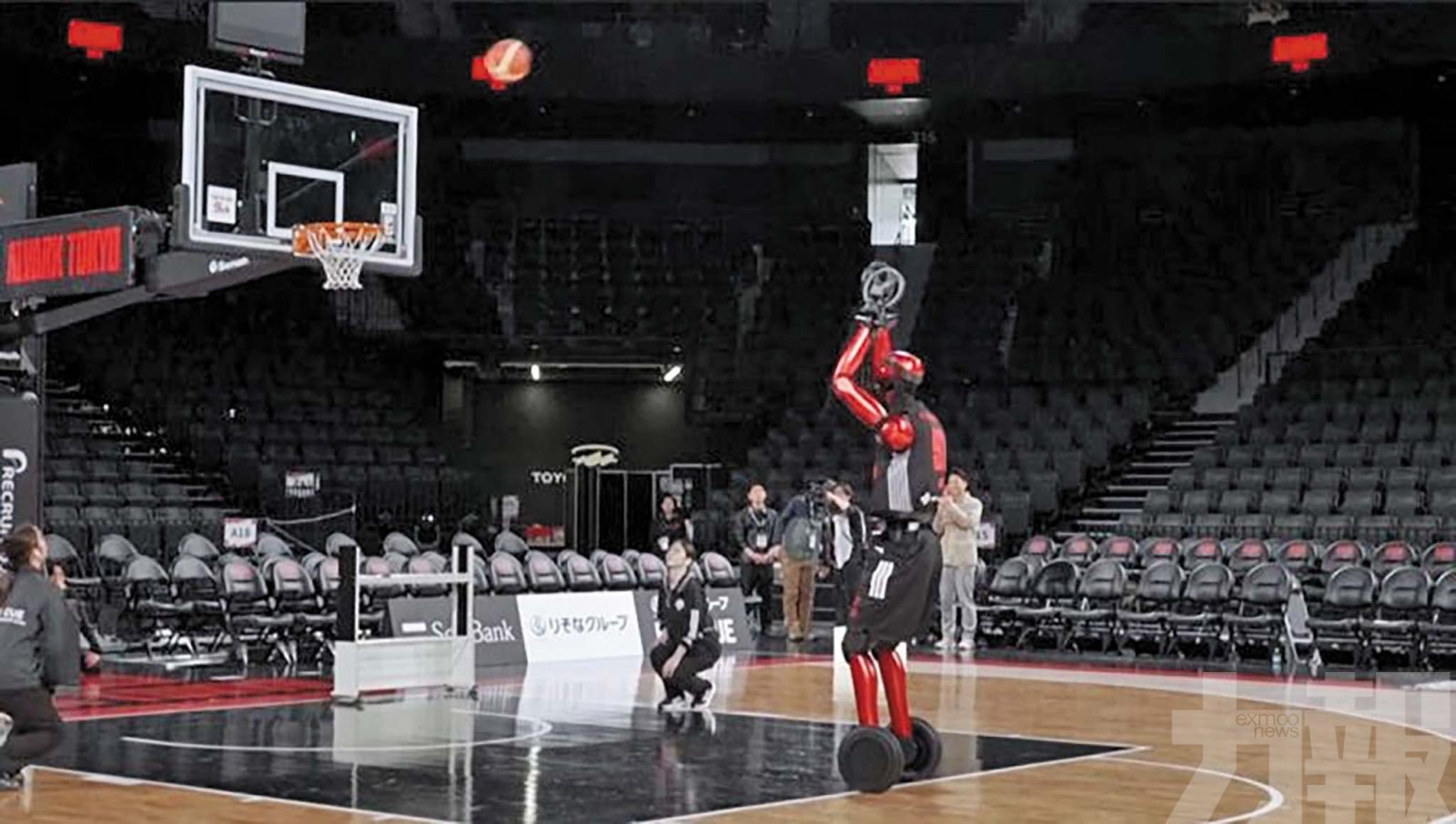 投籃運球動作流暢逼近真人