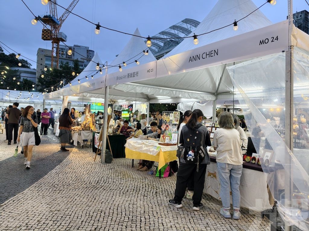 設逾200個手作及創意飲食攤位