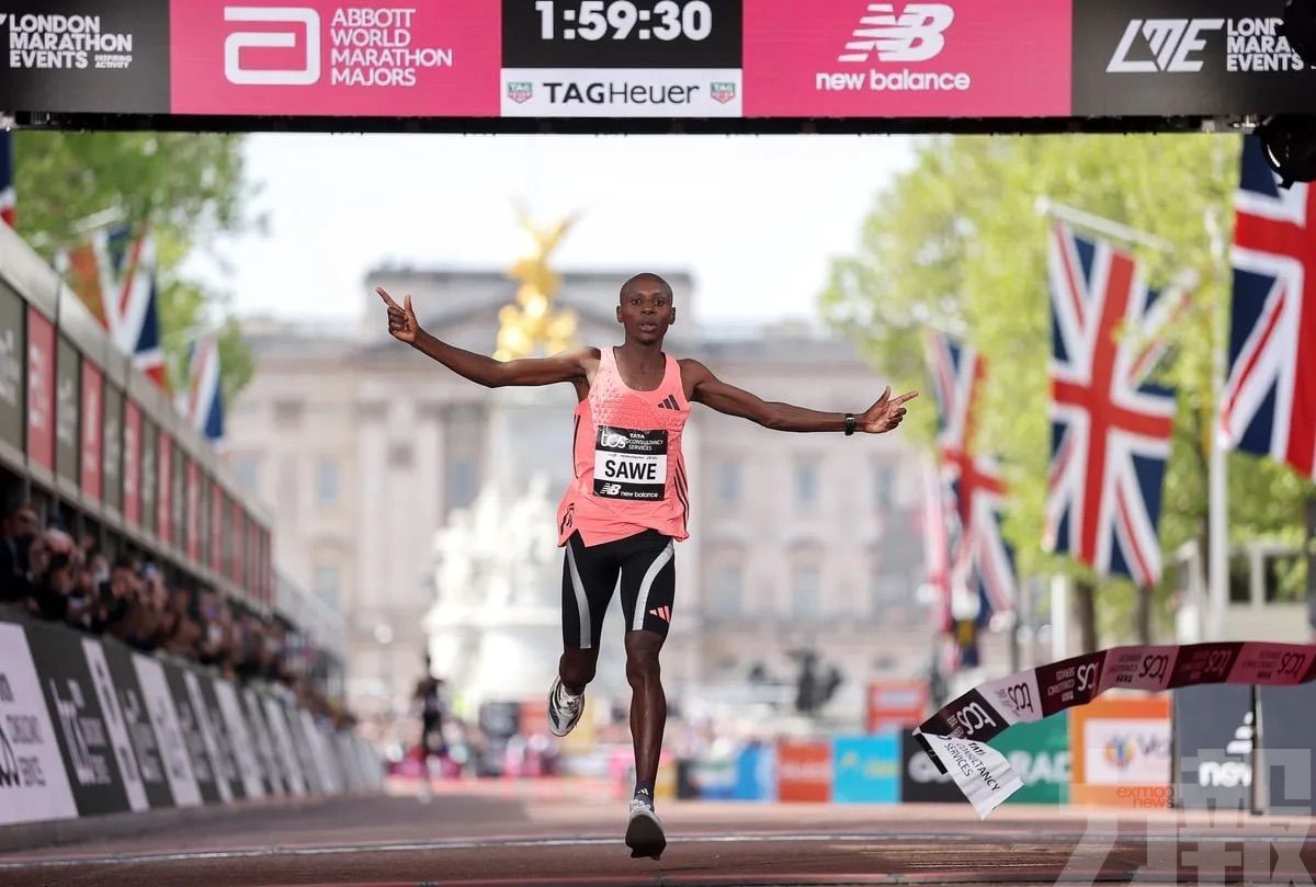 肯尼亞跑者沙維首次跑進兩小時