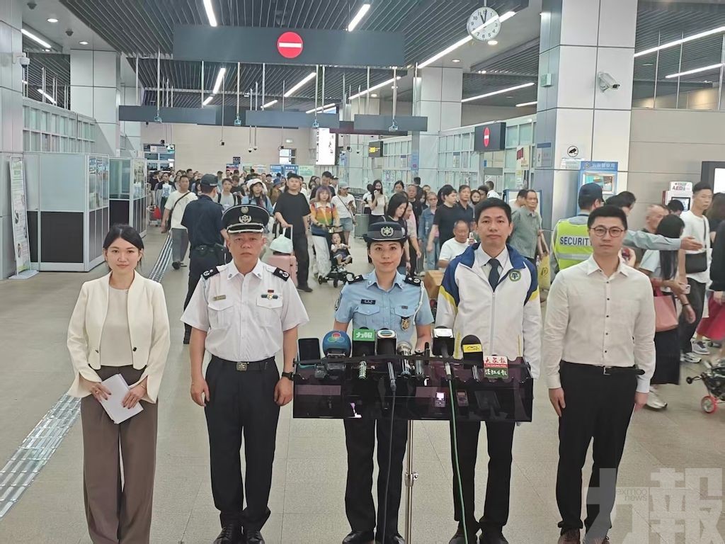 治安警料日均逾72萬人次出入境