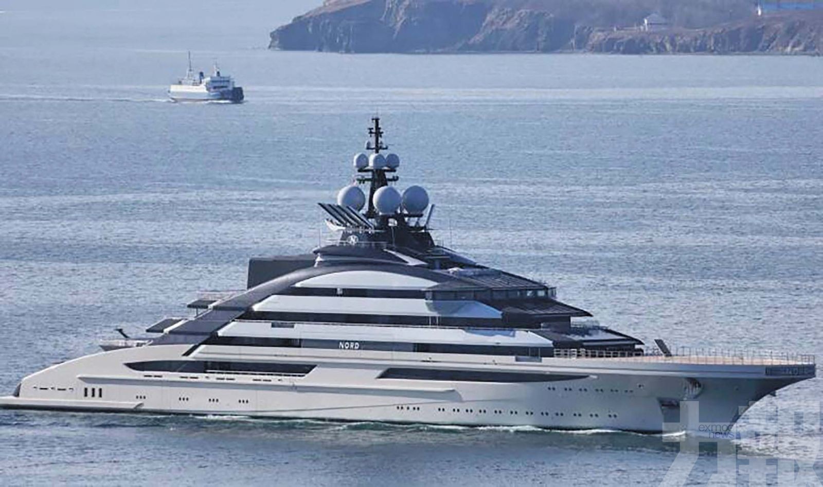 俄超級遊艇闖過霍爾木茲海峽