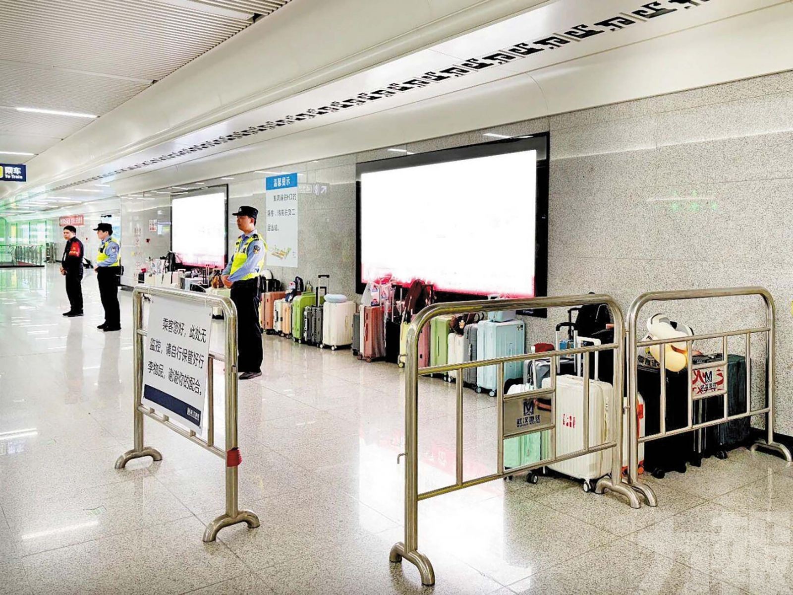 外媒關注背後「中國式安全」