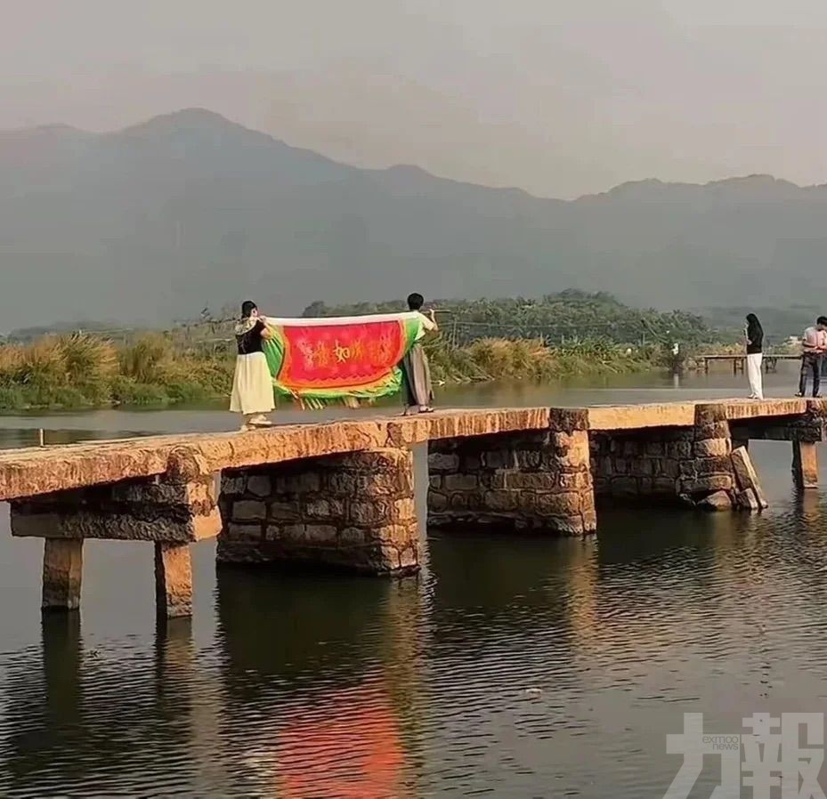 石板橋變爆紅旅遊打卡地