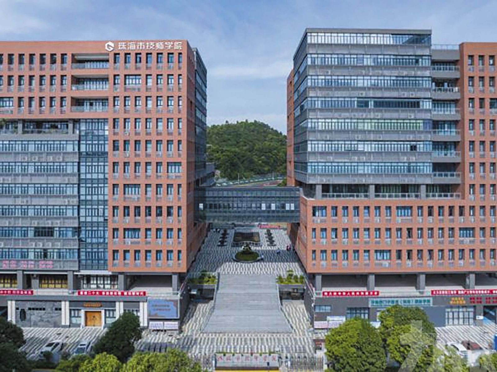提供逾千職位
