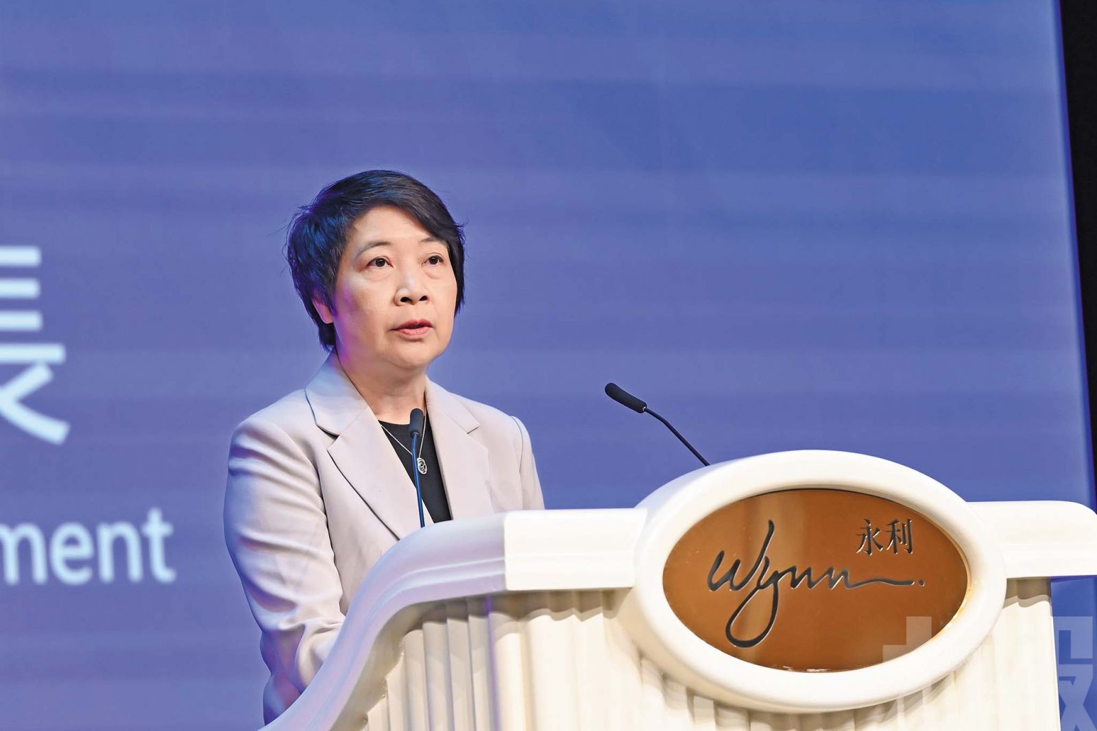 打造中外文化交流新高地