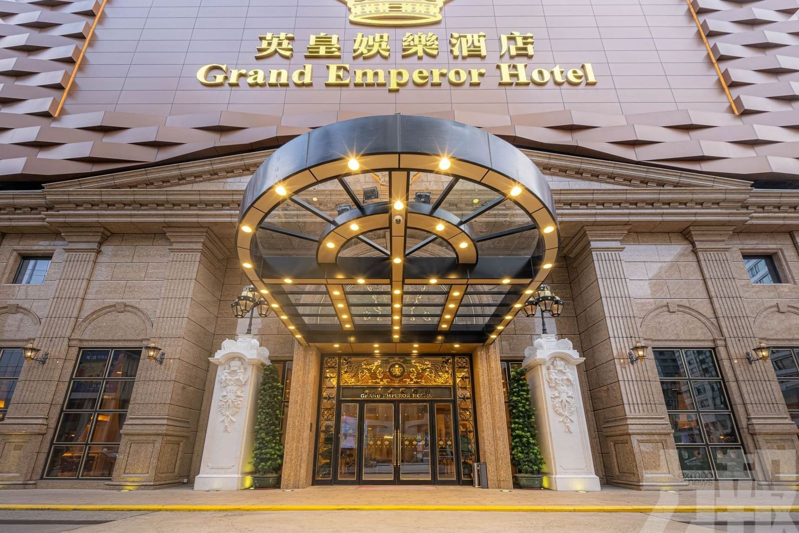 英皇娛樂酒店料全年蝕3,000萬