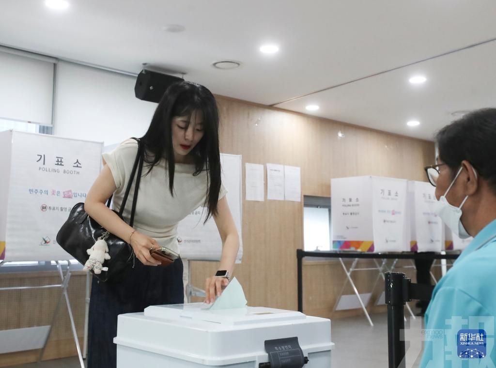 選委會主席辭職負責