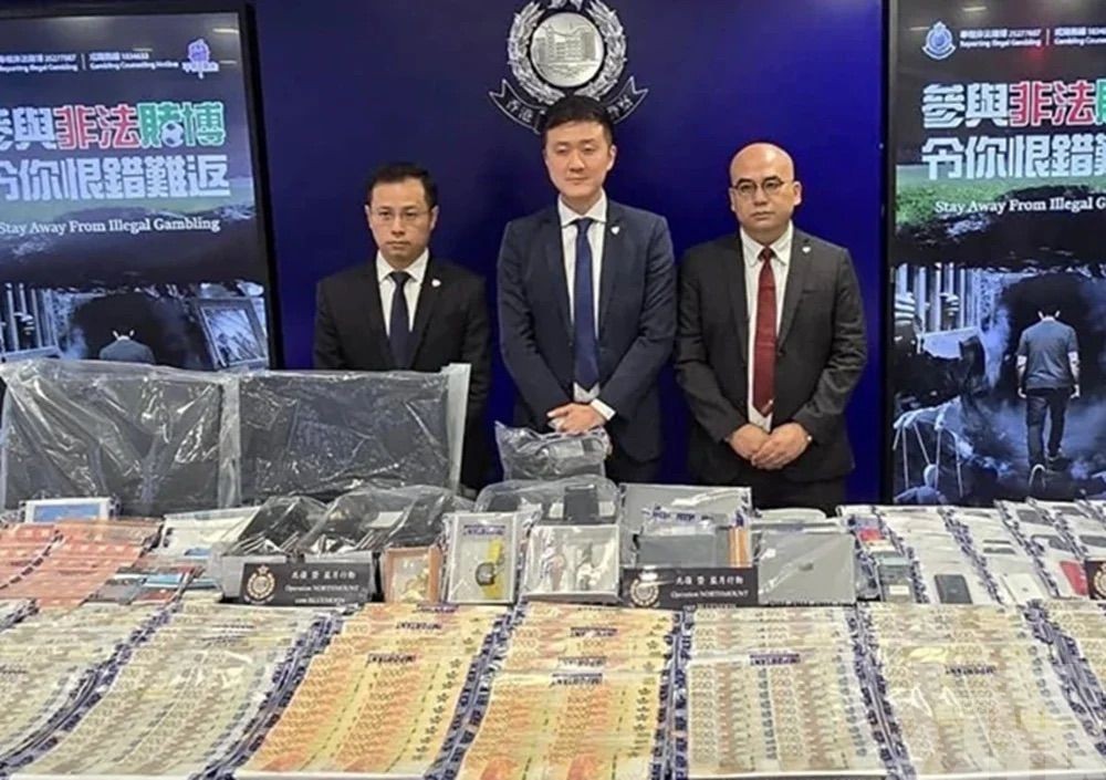 港警搗破黑幫非法博彩網拘150人