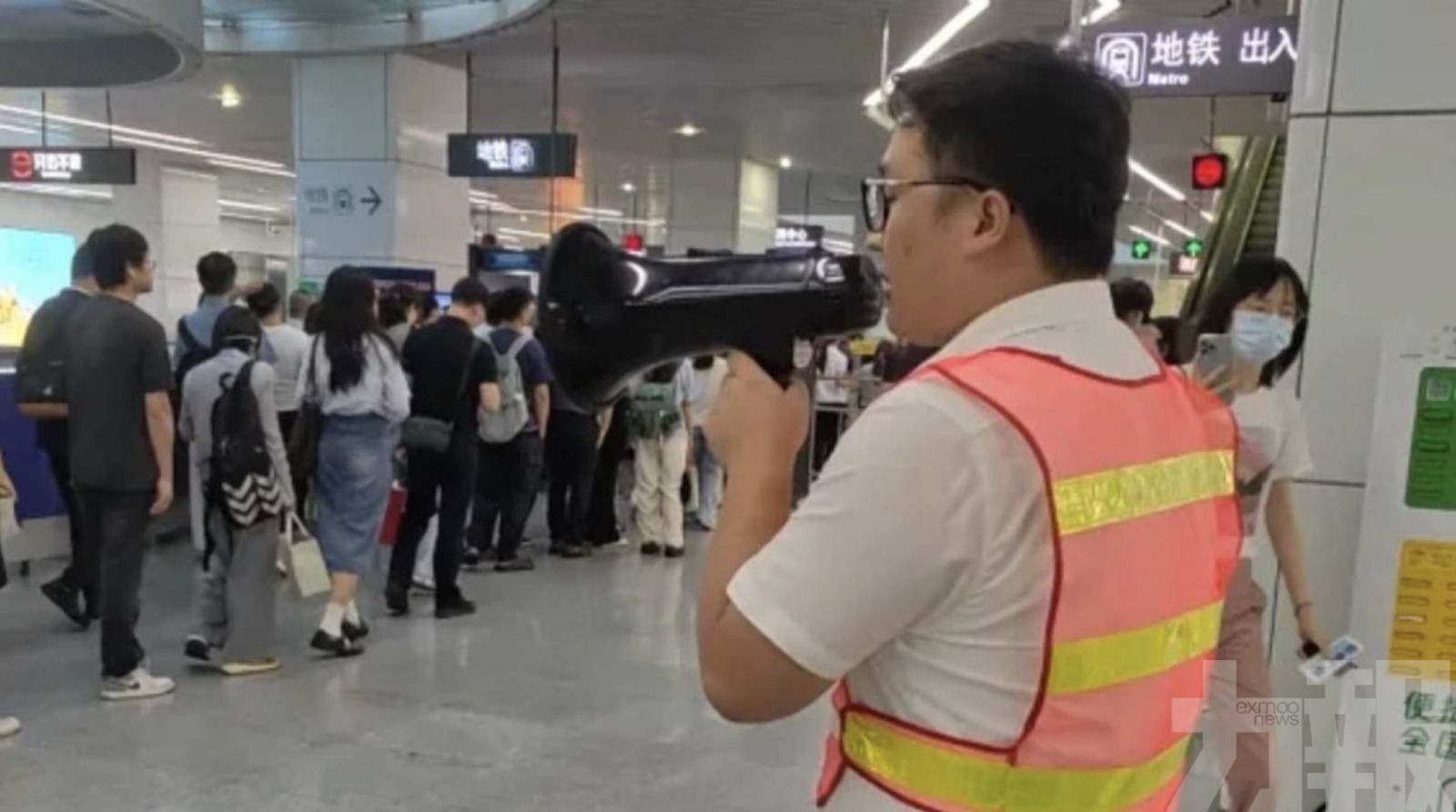 央媒：安保當求剛柔並濟