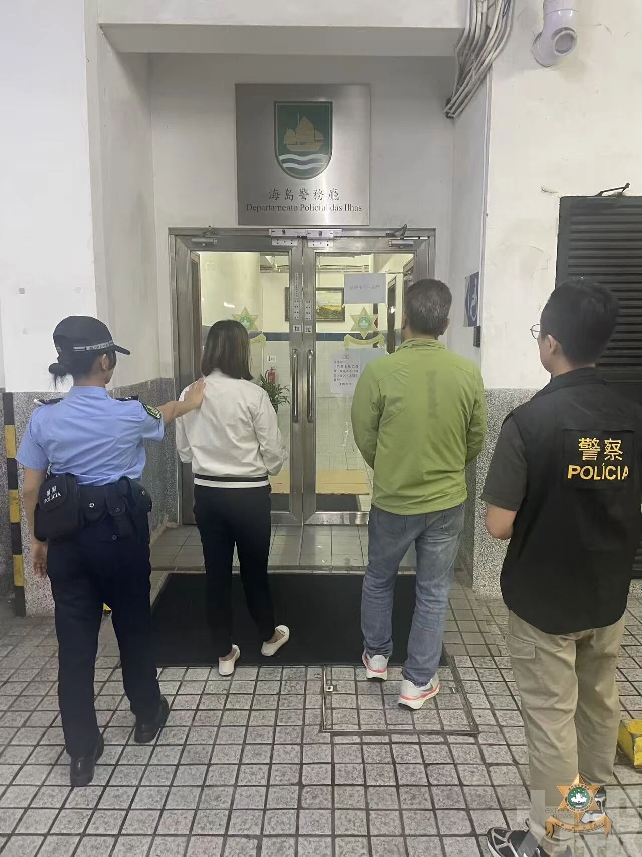將相機及電池據為己有再入境被截