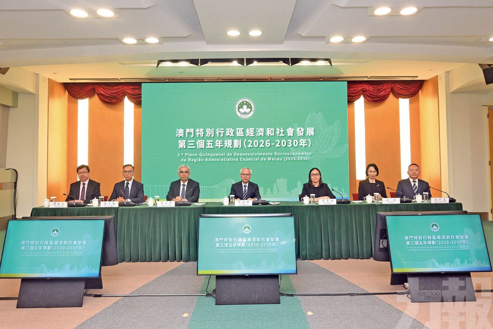 岑浩輝：着力推進四項重大任務