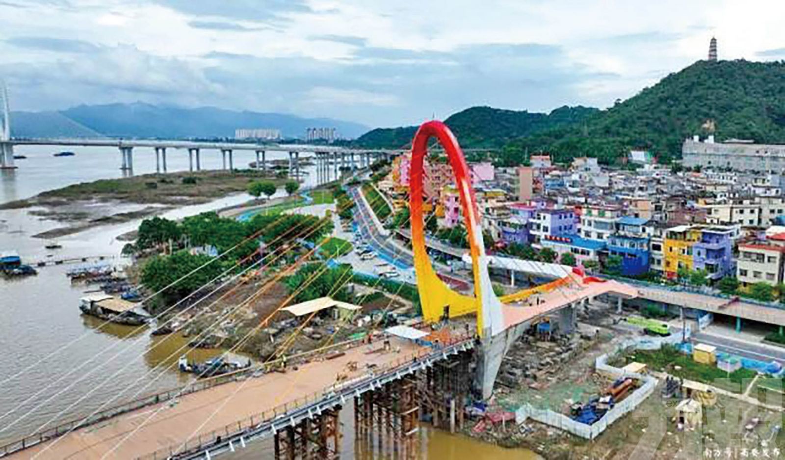 國產碳纖維索上橋