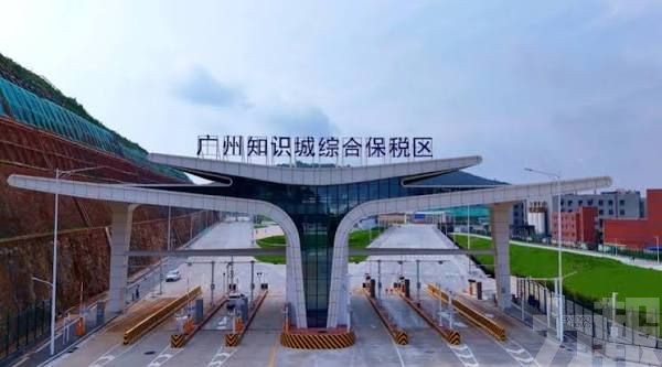 前七月按年增32.3%