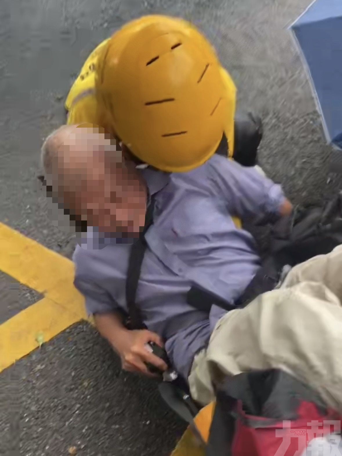 珠海騎手停車相助