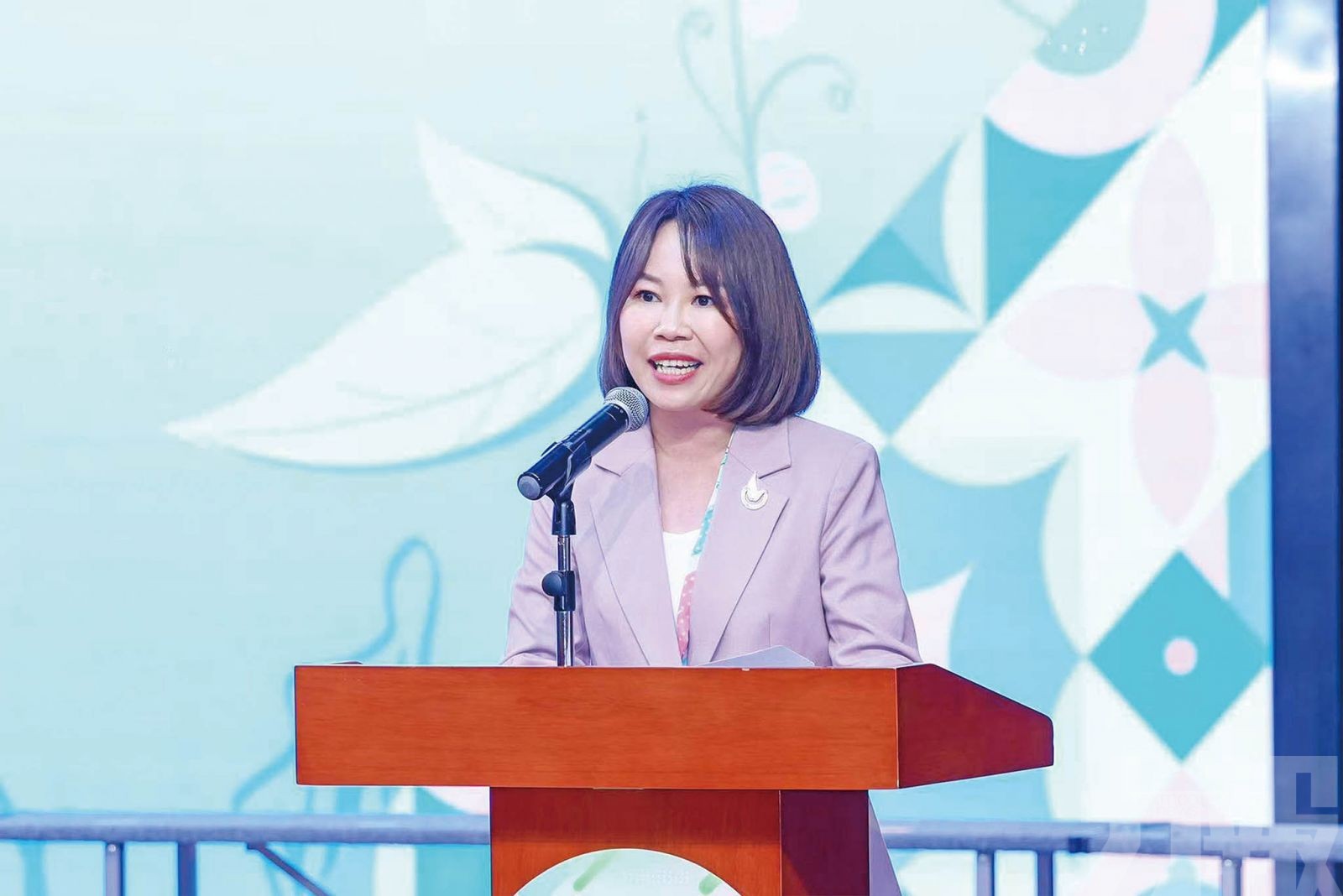 龔志明勉做政策同行者