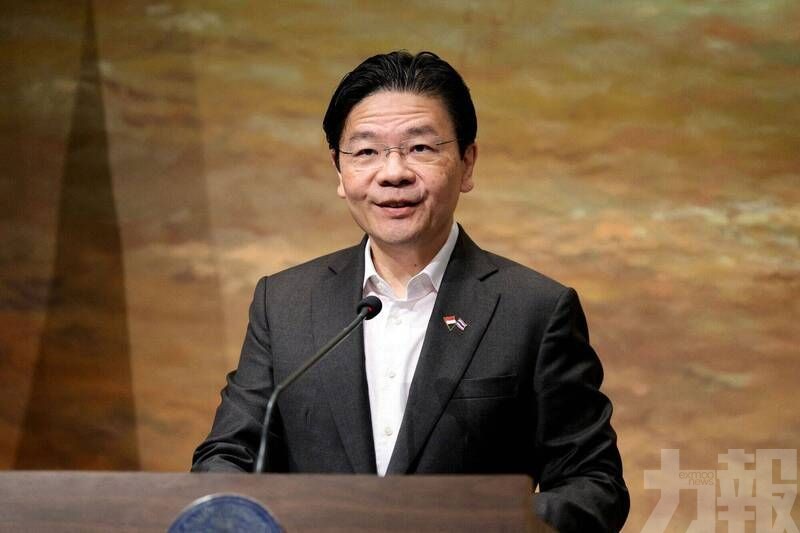 折合年薪約2,200萬港元
