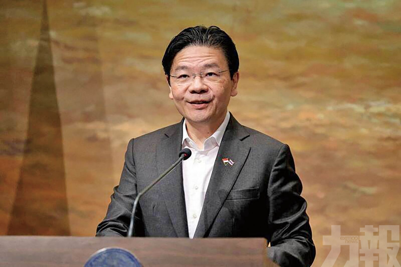 折合年薪約2,200萬港元